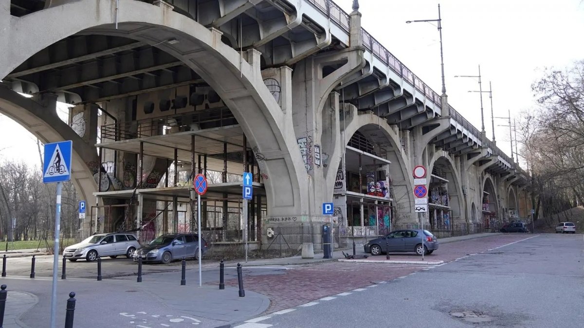 Remont bez końca? Most Poniatowskiego poczeka jeszcze kilka lat