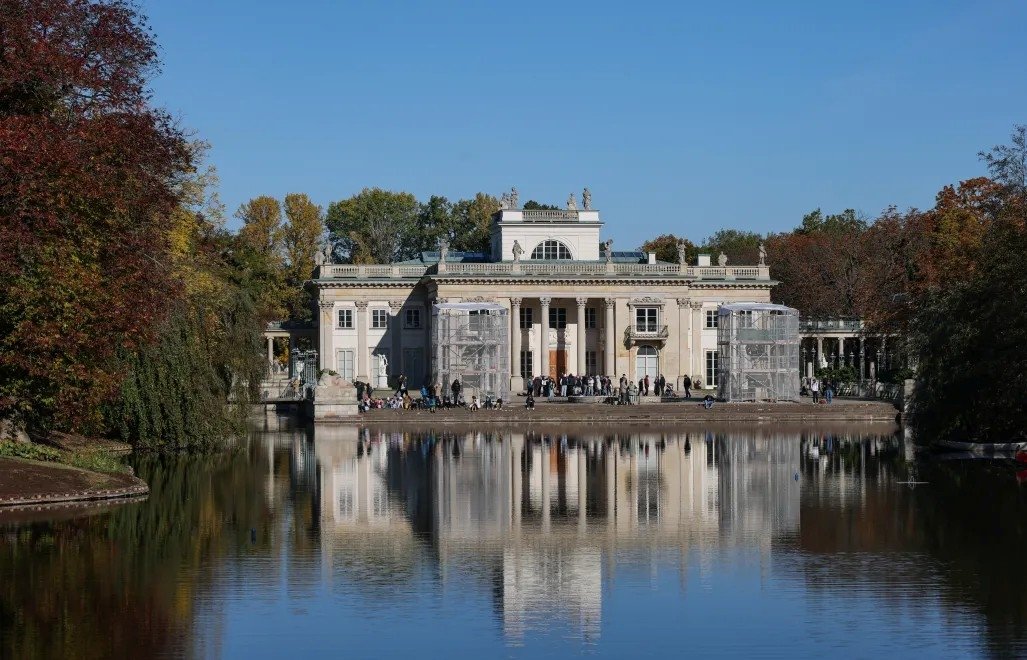 Zamkowe baśnie, muzyczne parki i twórcze galerie