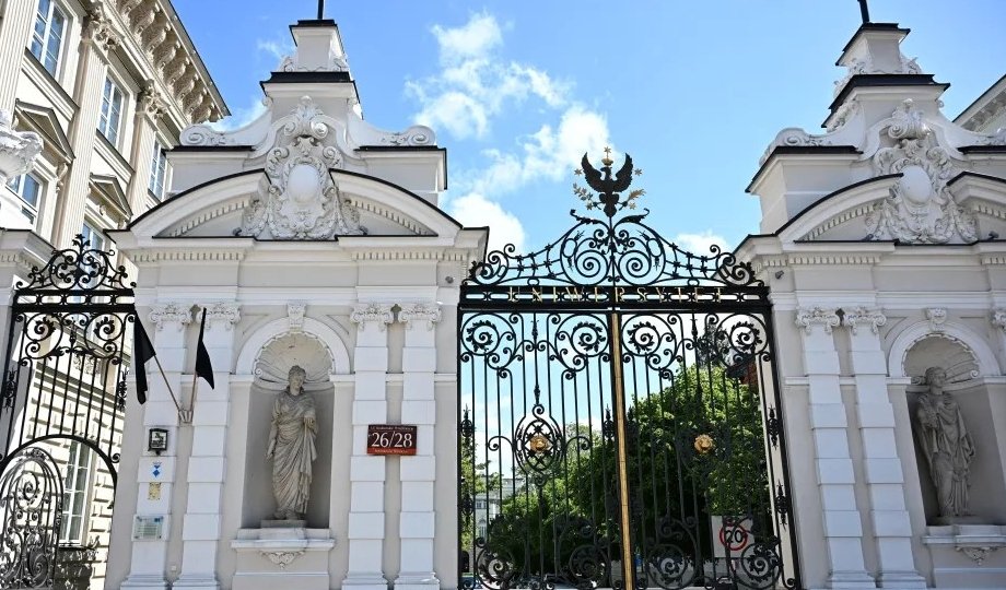 Studenci okupują UW – walczą o stołówkę i lepsze warunki
