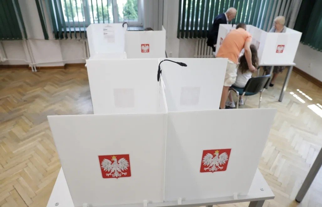 Trzaskowski czy Nawrocki? Nowy sondaż przed drugą turą wyborów