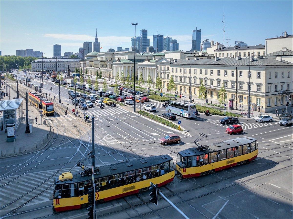Pl. Bankowy zakorkowany? Szykuj się na remont torów i objazdy