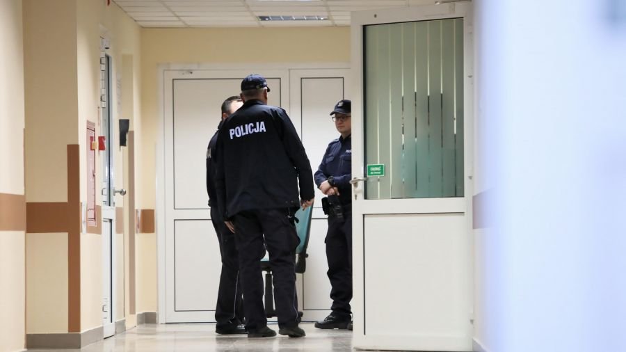 Brutalny atak w szpitalu w Piasecznie. Lekarz i pielęgniarka pobici...
