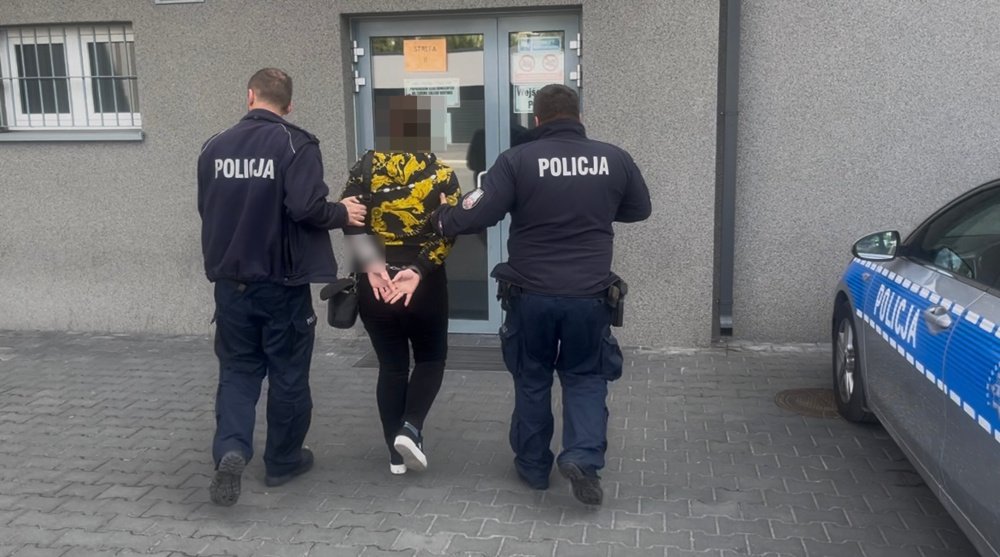  Groził pistoletem na stacji i prowadził pod wpływem narkotyków. Policja znalazła w jego domu marihuanę i kolejną broń