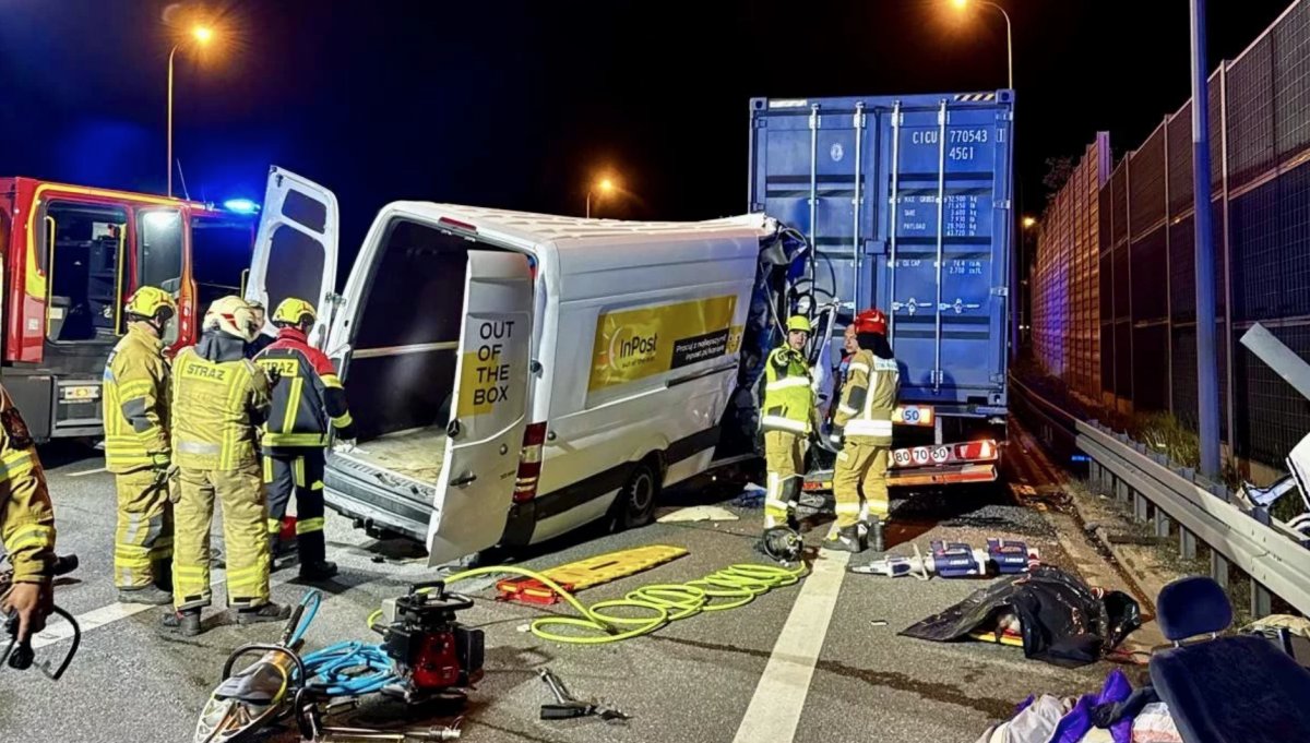 Makabryczny wypadek na drodze S2 pod Warszawą