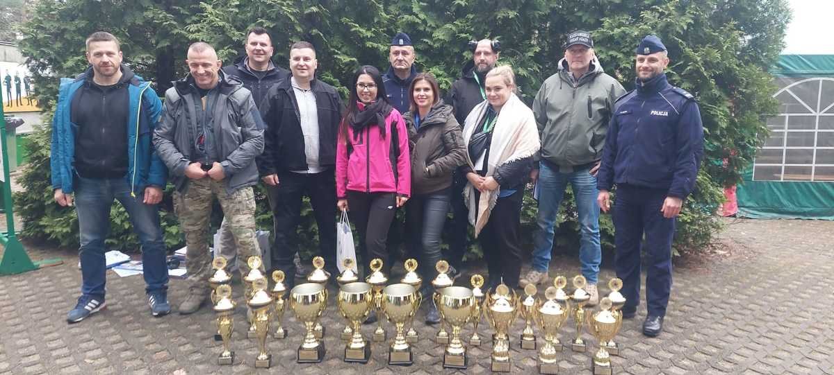 Śródmiejscy policjanci najlepsi w międzynarodowych zawodach strzeleckich