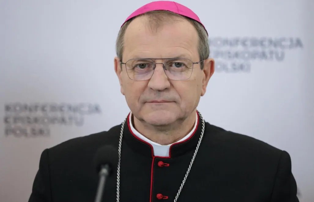 Niepokój narasta. Kościół odpowiada modlitwą