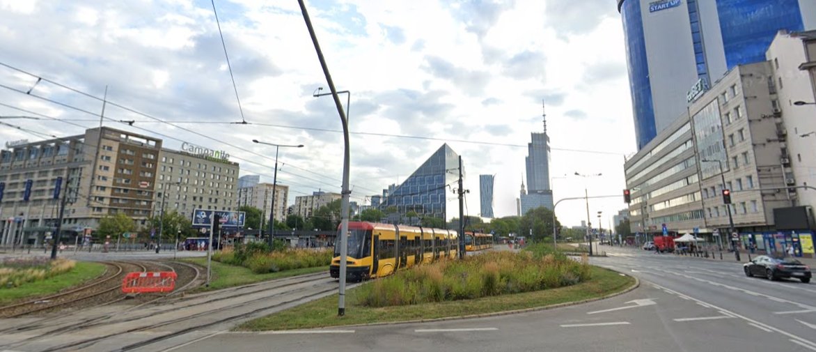 Plac Zawiszy pionierem nowoczesności. Torowisko jak z klocków Lego