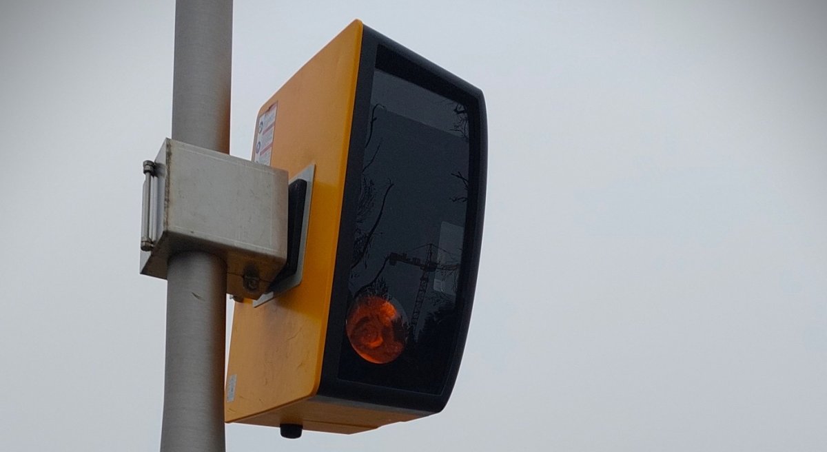 Pech czy zemsta kierowców? Fotoradar z Alej Jerozolimskich znów na celowniku