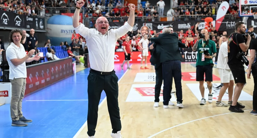 Początek nowej ery? Legia z mistrzostwem i ambicją