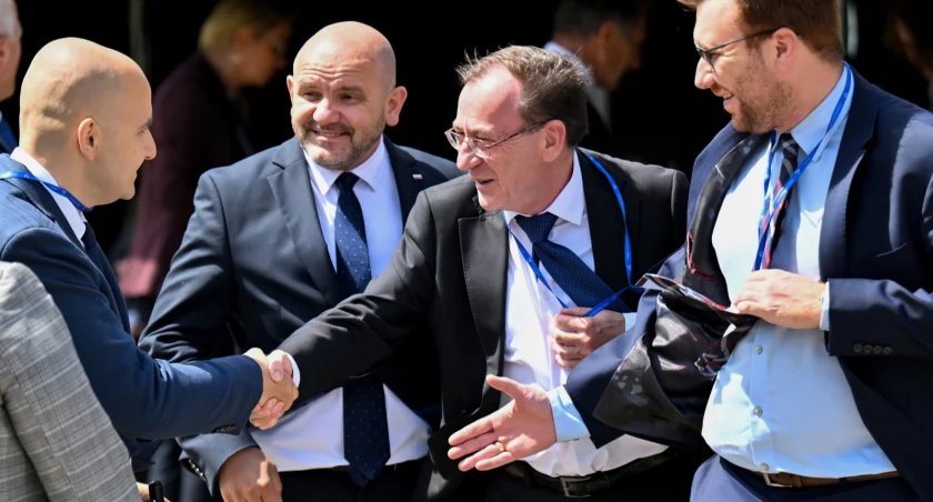 Polityczna sobota pełna emocji: PiS, Duda, Lewica i Hołownia w natarciu