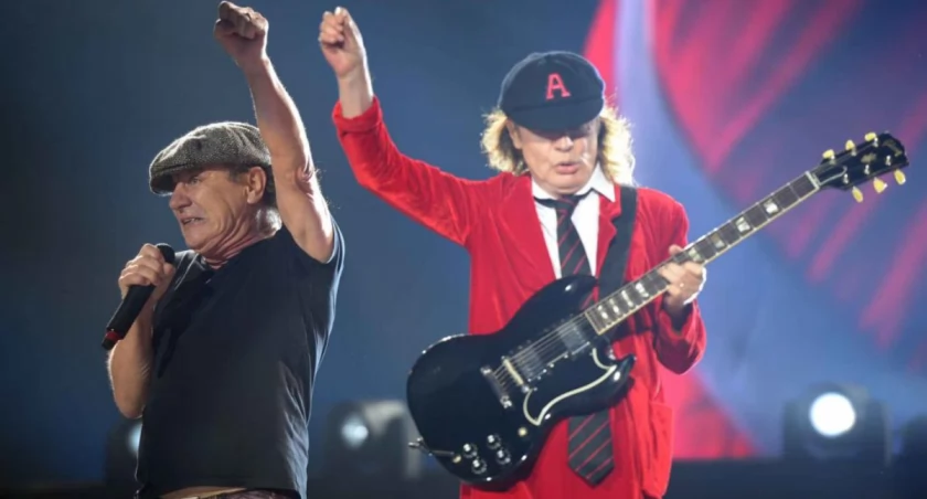 AC/DC zagra na PGE Narodowym. Zmiany w ruchu i komunikacji miejskiej