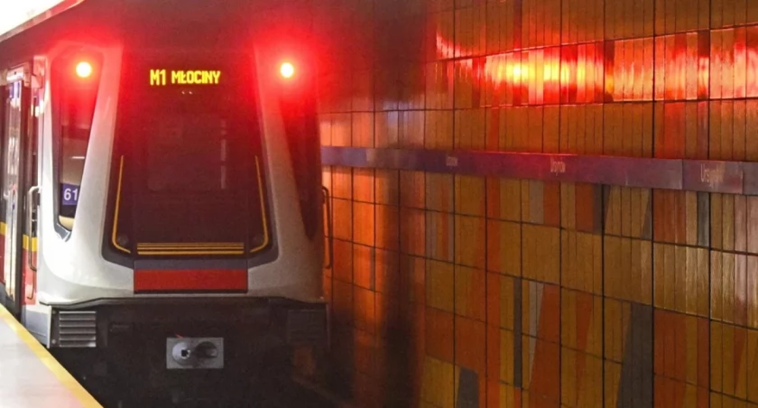 Linia M1 metra wraca na trasę – komunikat Rafała Trzaskowskiego