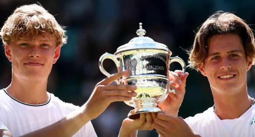 Polak triumfuje w deblu juniorów na Wimbledonie!