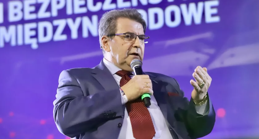  Czy Europa Spinellego wygrywa z Europą Schumanna? Prof. Zbigniew Krysiak - IX Kongres Przyszłości