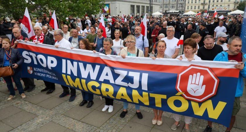 Trzaskowski rozwiązuje marsz 