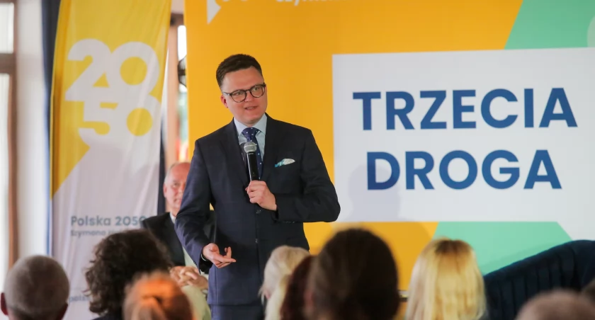 Polacy nie mają wątpliwości! 75 proc. ankietowanych uważa, że Polska 2050 Szymona Hołowni się rozpadnie. SONDAŻ