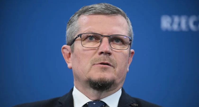 Bosacki: Żyjemy w czasach wojennych – musimy działać wspólnie i natychmiast