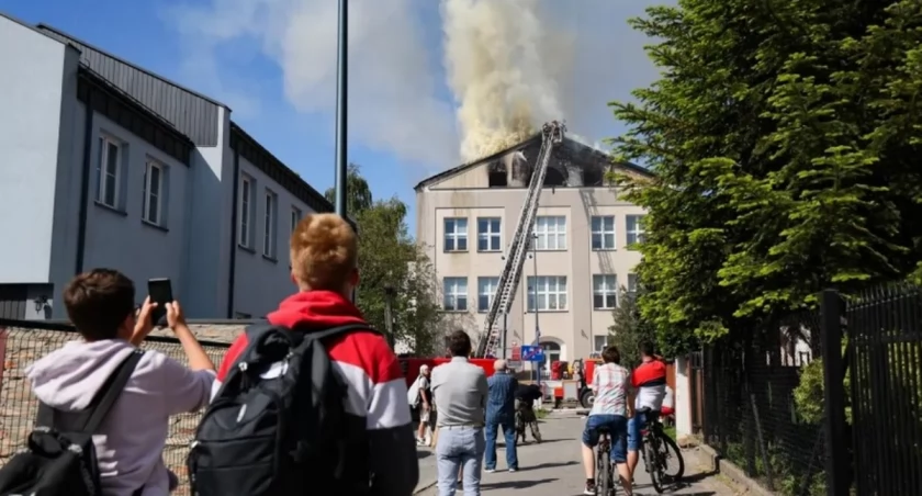 Pożar w trakcie matur. Prokuratura podjęła decyzję