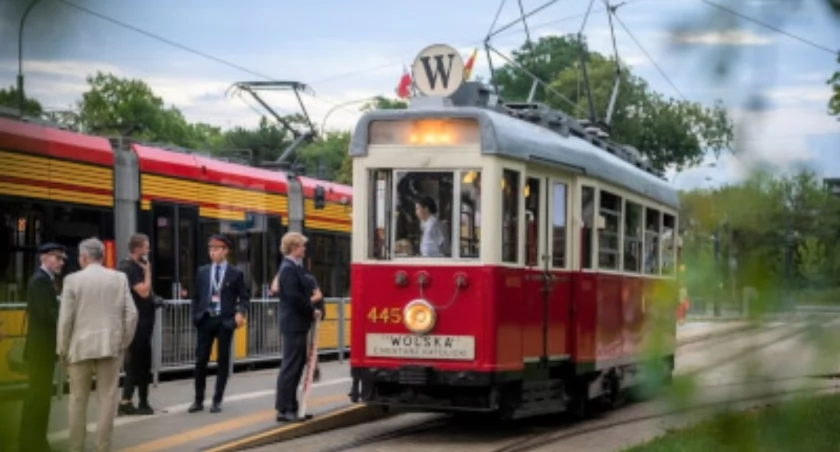  Zmiany w komunikacji na czas obchodów rocznicy Powstania Warszawskiego