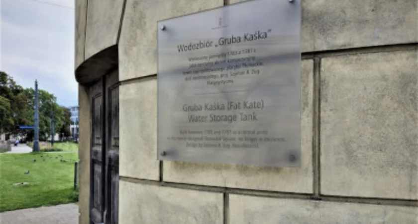 Gruba Kaśka do remontu. Zabytkowy wodozbiór w sercu Warszawy odzyska dawny blask