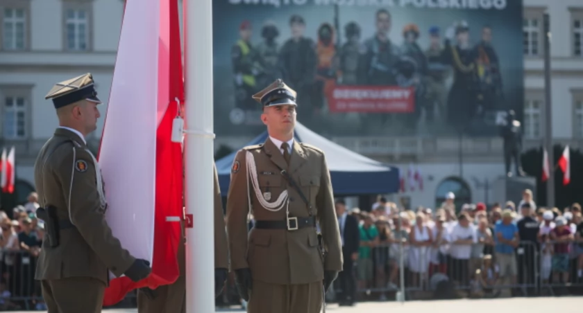 Trwają obchody Święta Wojska Polskiego