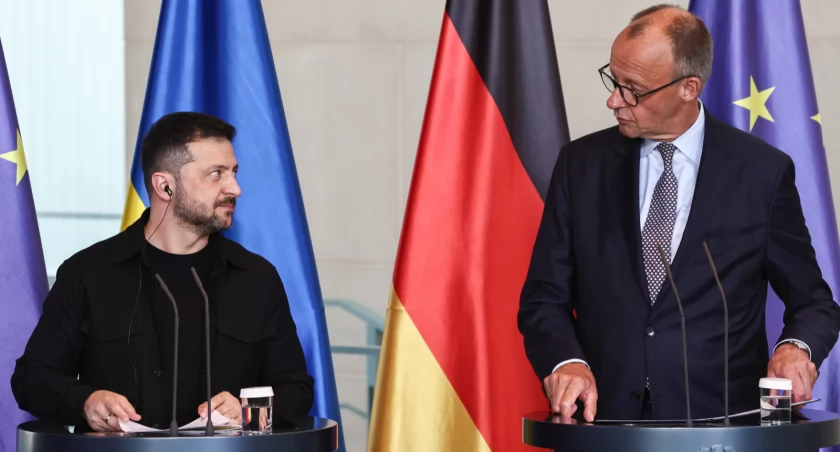 Zachód po szczycie: presja na Moskwę, nerwy w UE
