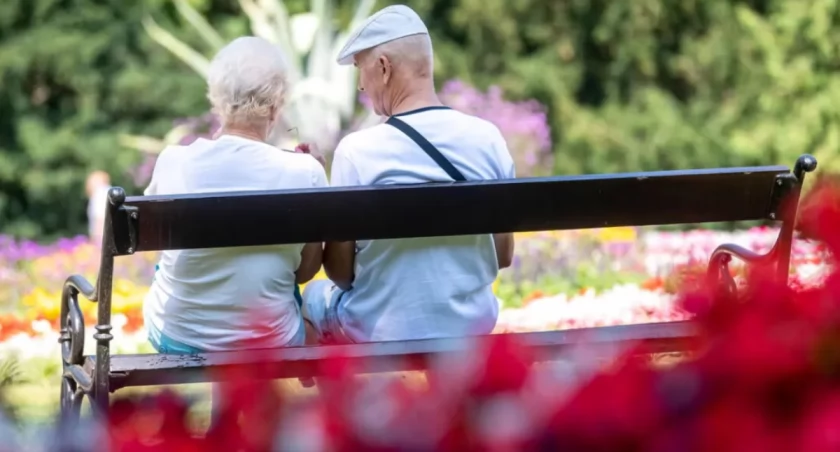 Czternastka wcześniej? Pierwsi seniorzy dostaną ją już pod koniec sierpnia