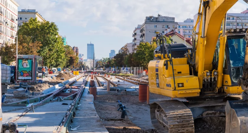 Banacha zamknięta, Bitwy Warszawskiej wraca do gry - nowy rozkład jazdy po Ochocie