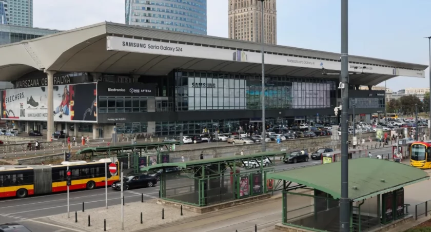 Pożar na Dworcu Centralnym. Co stało się w sklepie pod peronami?
