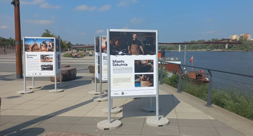 Tkane nad rzeką, kute w sercu miasta