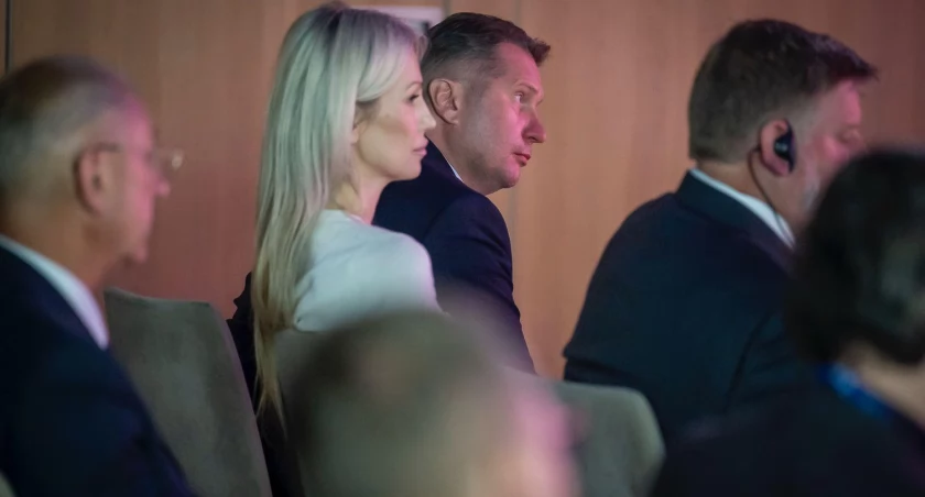 Wspólny panel jako sygnał politycznych zbliżeń PiS-u i Konfederacji?