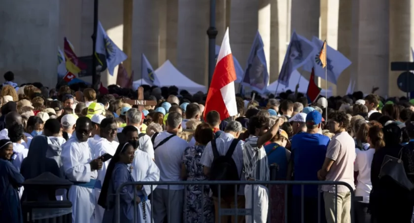 Dwóch nowych świętych. Papież: „Nie marnujcie życia, uczyńcie z niego arcydzieło”