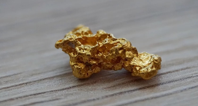 Hossa metali szlachetnych trwa. Złoto, srebro, platyna i pallad biją rekordy