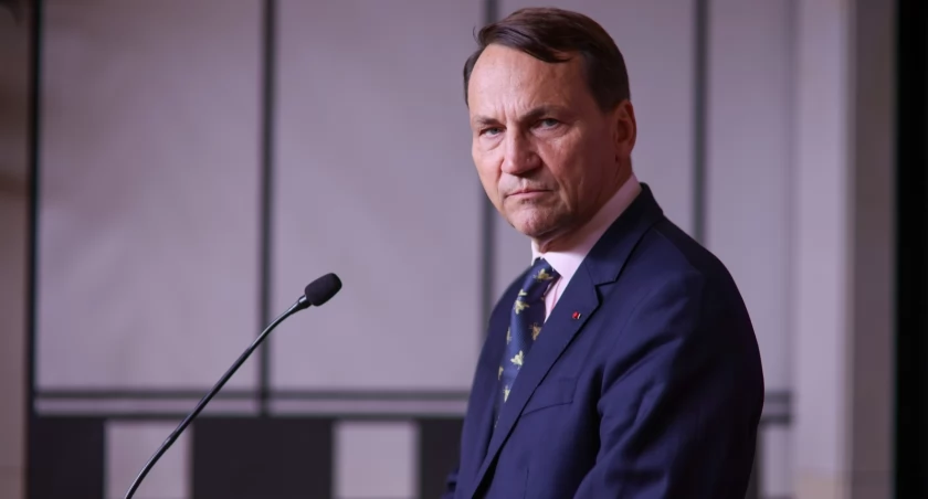 Sikorski do Trumpa: To nie był błąd!