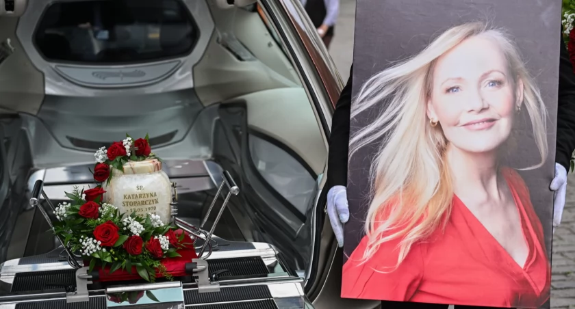 W Warszawie odbyły się uroczystości pogrzebowe dziennikarki Katarzyny Stoparczyk 
