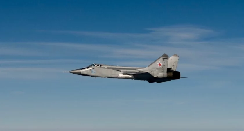 Gripeny kontra MiGi nad Bałtykiem. „Alarm w NATO”