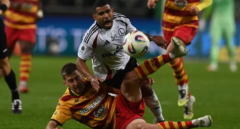 Legia biła głową w mur. 20 strzałów i ani jednego gola