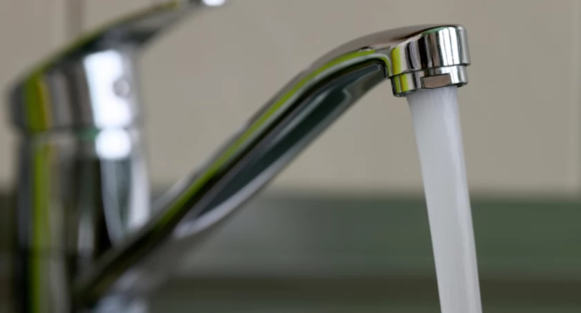 Skażona woda w gminie Gąbin. 11 miejscowości bez kranówki