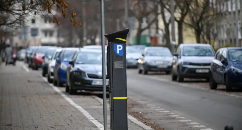 Włochy i Służewiec na celowniku strefy płatnego parkowania