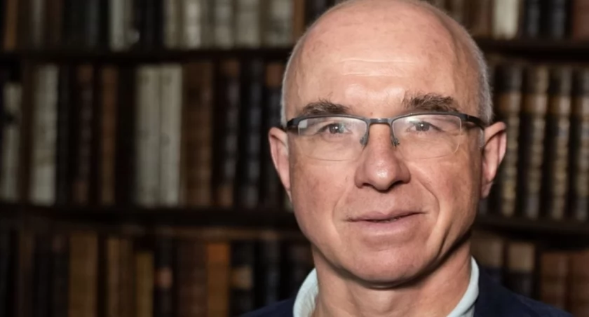 Polski matematyk rozwiązał zagadkę sprzed 120 lat. Osiągnięcie zmienia naukę o wszechświecie