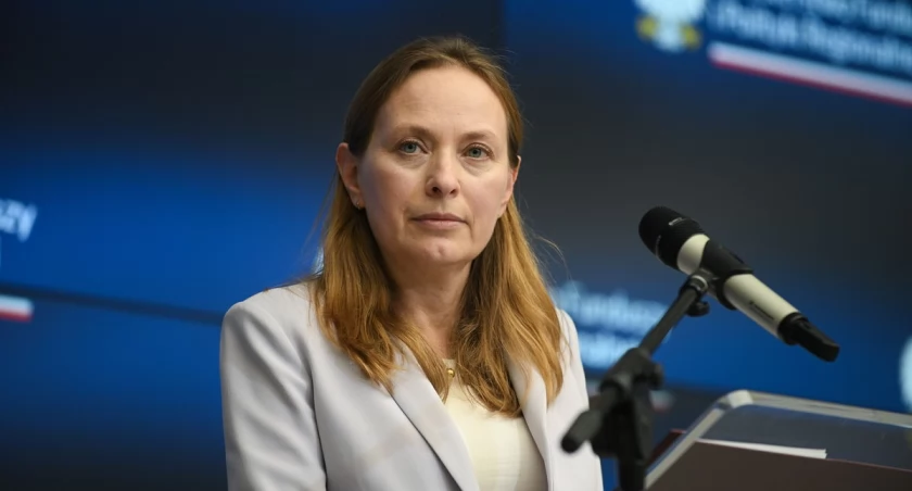 „Senior nie widzi, a sklep zarabia”. Pełczyńska-Nałęcz uderza w nieuczciwe promocje