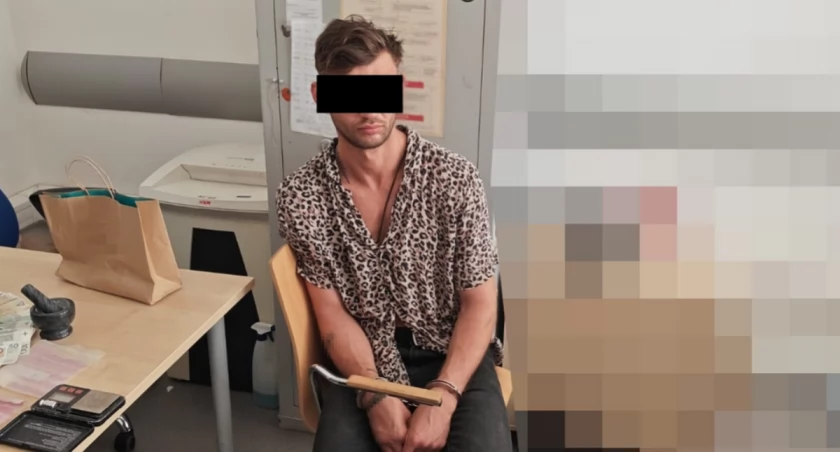 Fiolki grozy w centrum Warszawy. Policja udaremniła przerażający plan