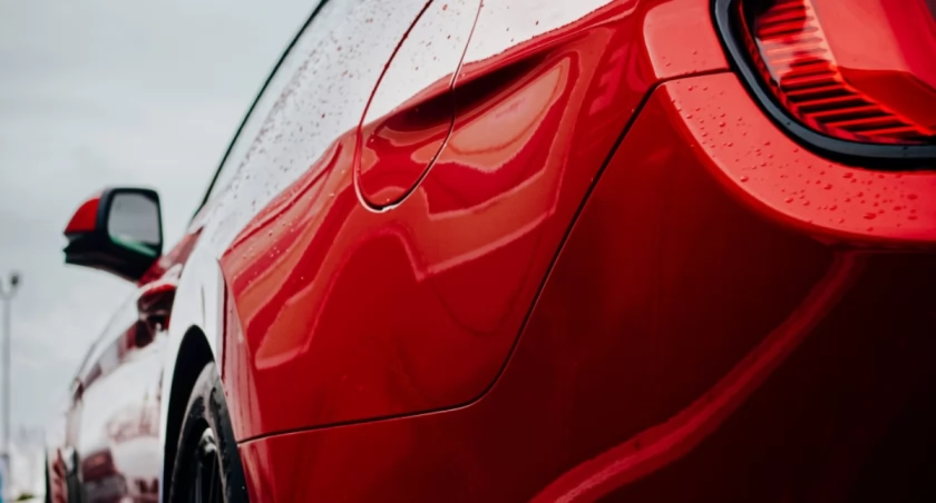 Czerwony Mustang pijaka już nie dla niego. Teraz będzie polował na piratów drogowych