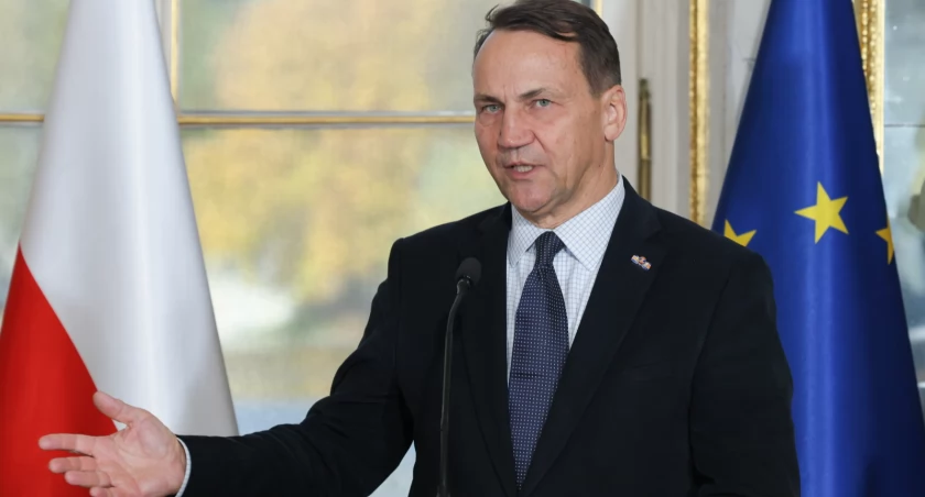 Sankcje i bezpieczeństwo. Sikorski spotkał się z brytyjskimi politykami