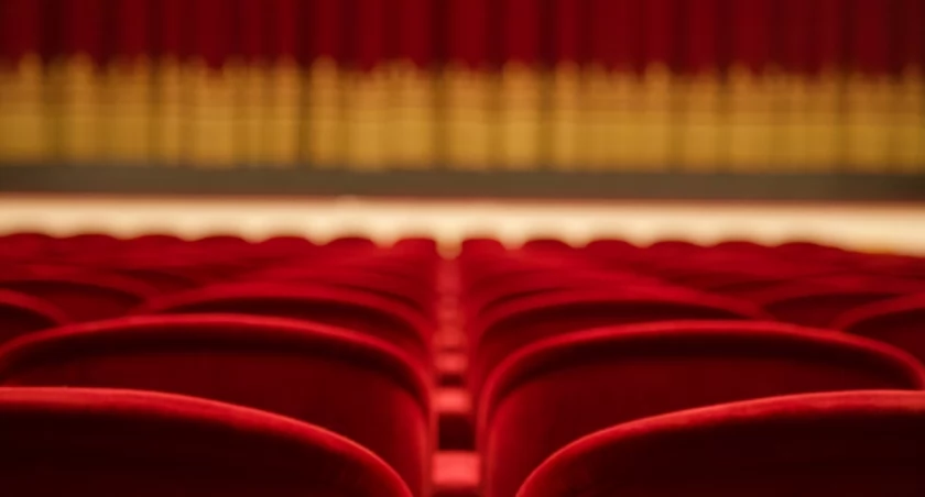 Tej jesieni teatr porwie Warszawę!