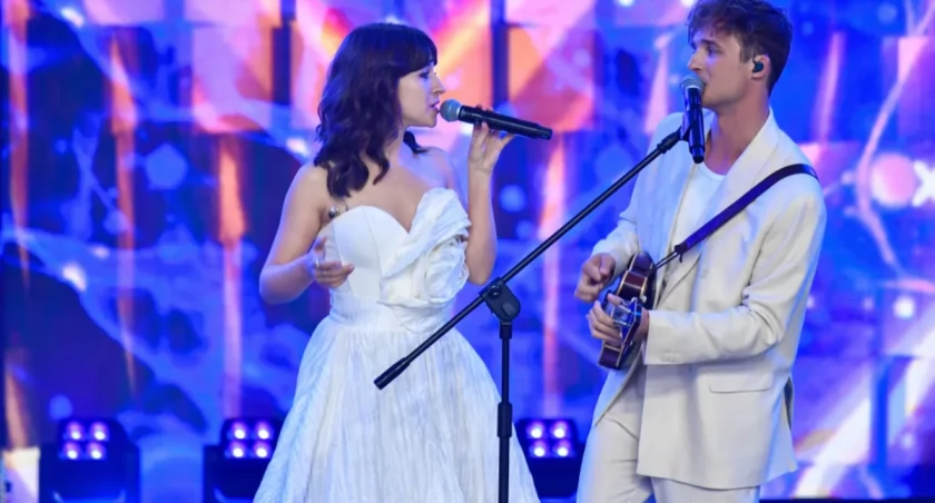 Dzieci Kuby Sienkiewicza na scenie z ojcem! Kwiat Jabłoni dołącza do Elektrycznych Gitar w wielkim finale trasy!