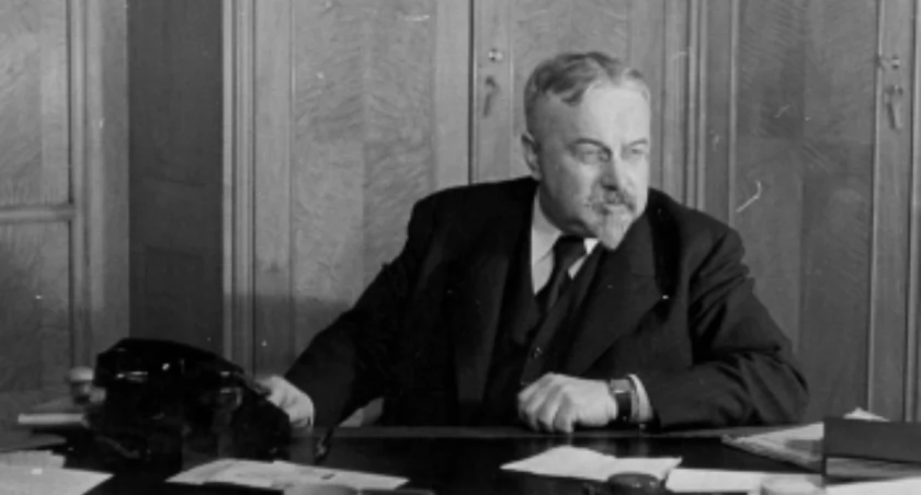 „Ciszej nad tą trumną” i „Cud nad Wisłą” – 70 lat od śmierci autora słów, które przeszły do historii