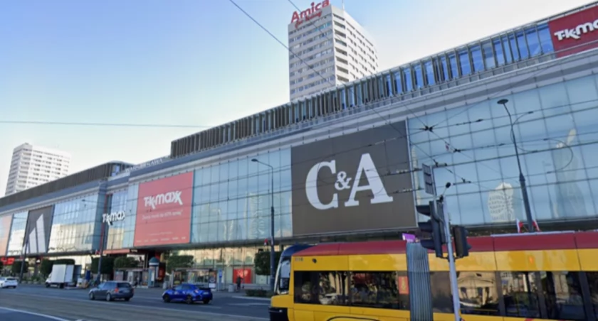 Warszawa w szoku! Kultowe sklepy znikają z serca stolicy – co dalej z Wars Sawa Junior?