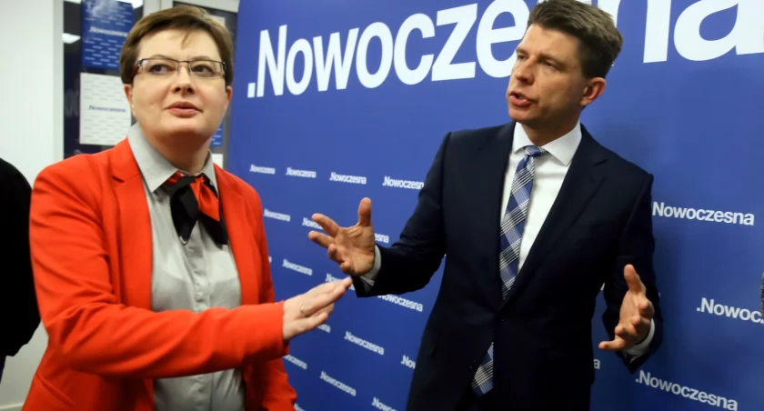10 lat minęło. Nowoczesna mówi: dość – i znika z politycznej mapy Polski