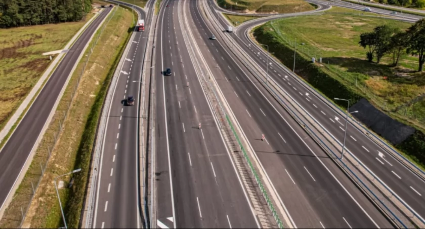 Wielkie otwarcie S7! Warszawa i Gdańsk jeszcze bliżej – trzeci pas już działa